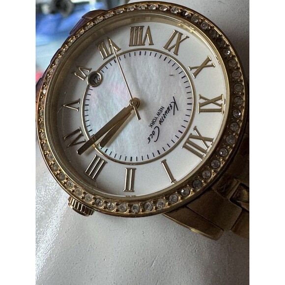 Kenneth Cole New York Two Tone Stainless Steel Ladies Watch Mother Of Pearl - Picture 8 of 10